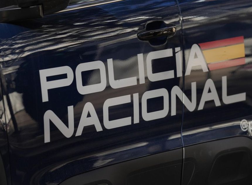 Una mujer asesinada en Algeciras y la policía busca a su hijo como presunto autor