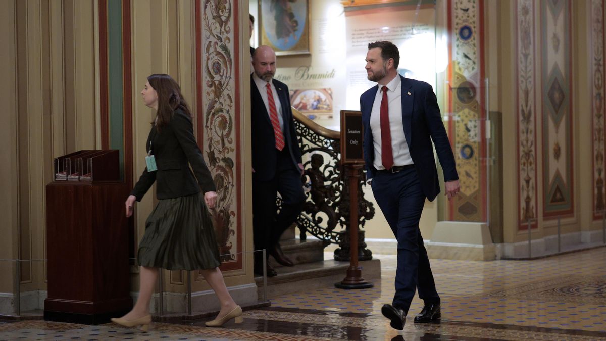 La resolución para evitar nuevos ataques sobre Venezuela cae en el Senado tras ceder dos republicanos a la presión de Trump