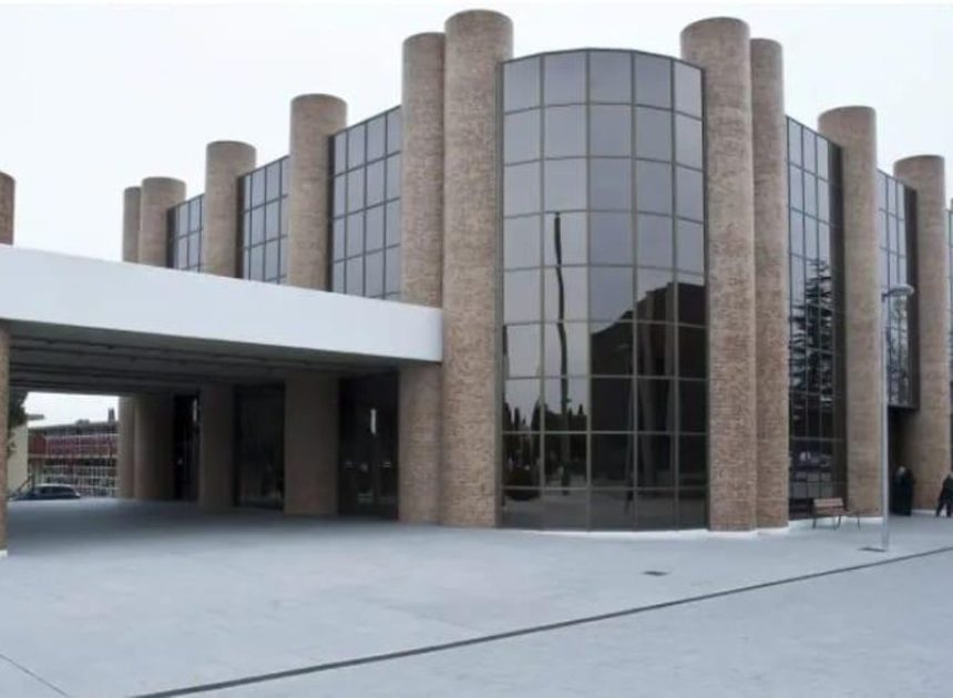 El tanatorio municipal como negocio: una concesión del PP en Zaragoza triplica el precio de los funerales en Torrero