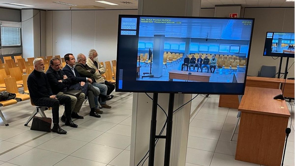 El ‘yonqui del dinero’ reaparece en su cuarto juicio del ‘caso Taula’: «Yo no soy trabajador zombi, los zombis son otros»