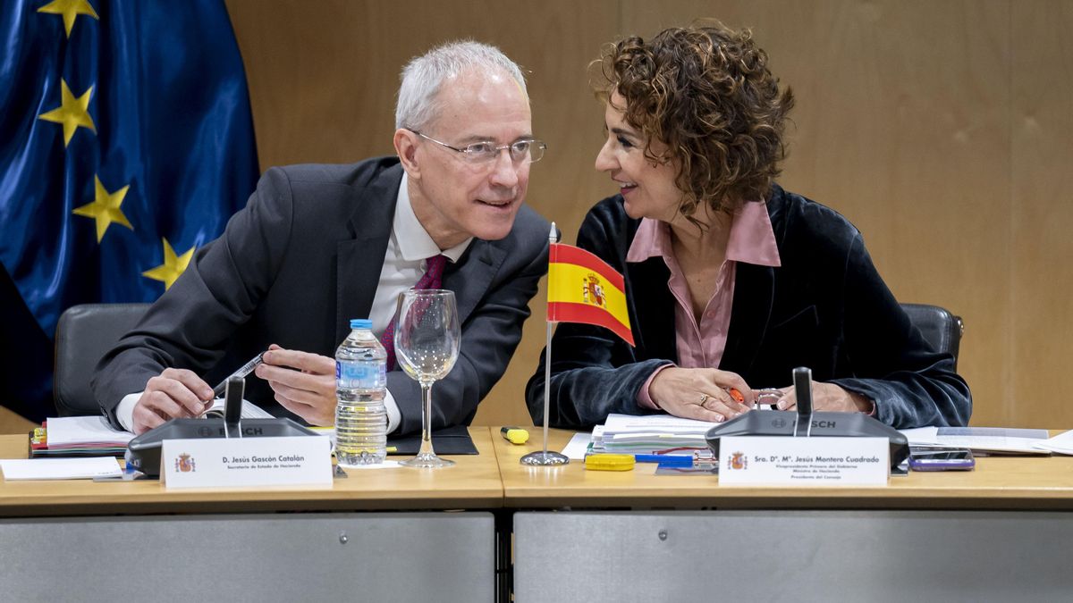 Hacienda traslada a las comunidades que la nueva financiación será voluntaria y podrán seguir con la caducada