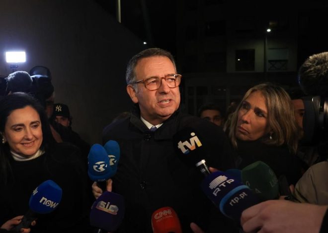 El socialista Seguro lidera el recuento de las presidenciales en Portugal y se enfrentará a Ventura en segunda vuelta