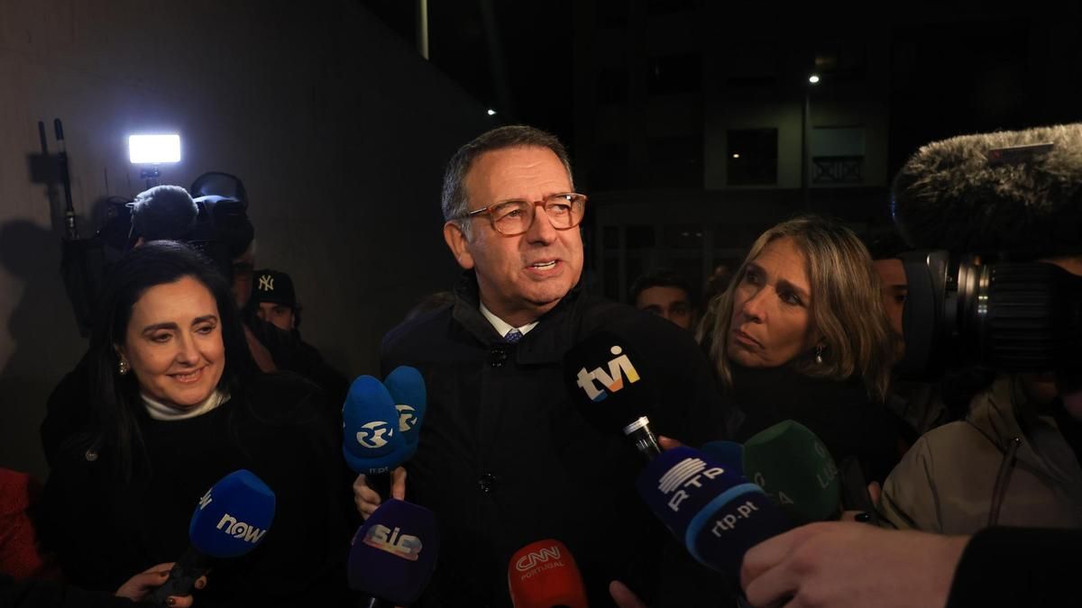 El socialista Seguro lidera el recuento de las presidenciales en Portugal y se enfrentará a Ventura en segunda vuelta