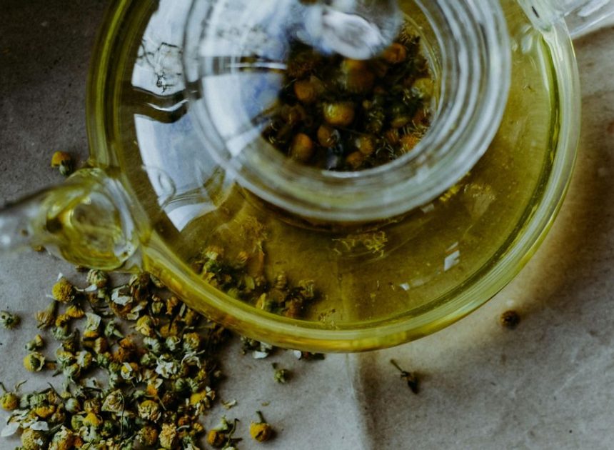 Guillermo Martín, farmacéutico: «Las infusiones son una forma muy suave de abordar una patología»