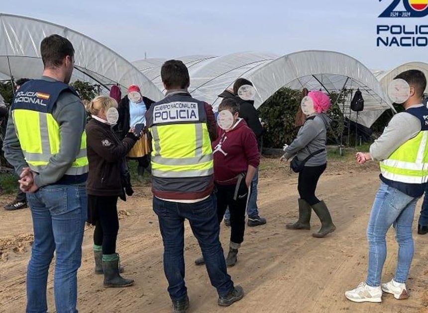 Detenido un empresario onubense por explotar, coaccionar y agredir sexualmente a trabajadoras sin papeles