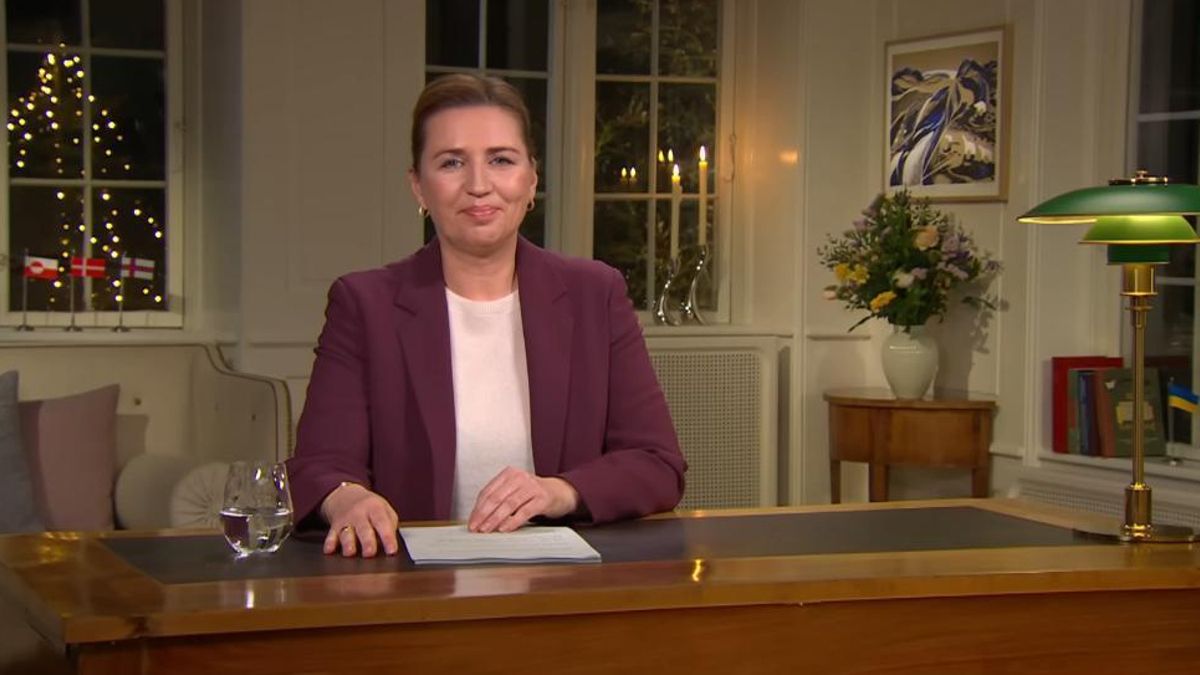 La primera ministra danesa, sobre las redes sociales: «Sus dueños ganan millones a costa de nuestros niños»