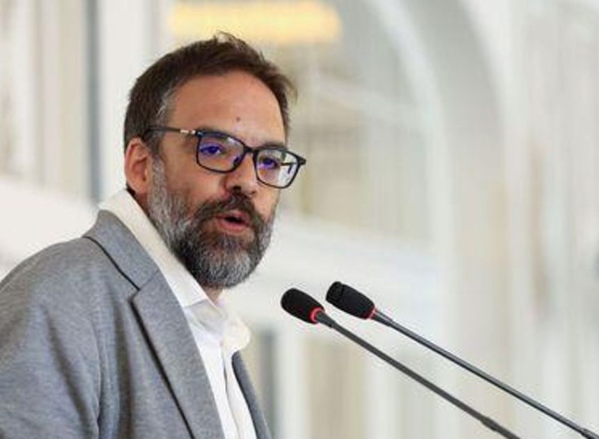 La Policía investiga la filtración de datos personales de altos cargos de Transportes en protesta por el accidente de Adamuz