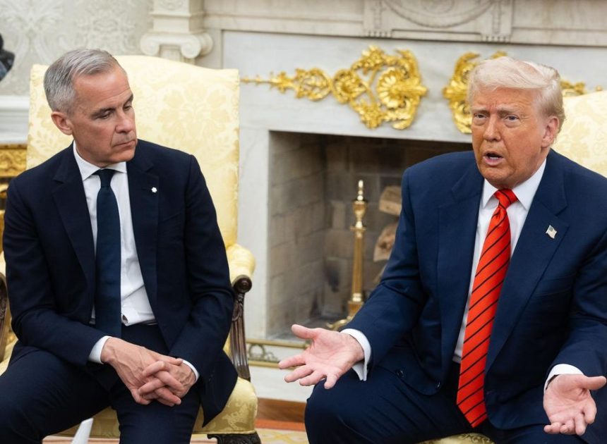 Trump amenaza a Canadá con aranceles del 100% si llega a acuerdos comerciales con China