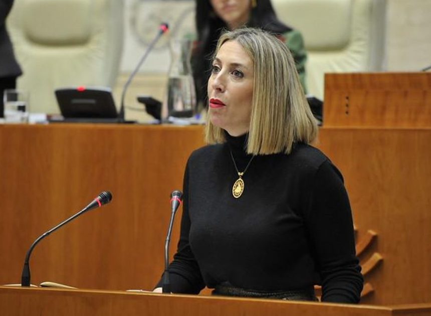 Guardiola insiste en que Vox tiene «en su mano» entrar en la Junta, pero exige a Abascal «proporcionalidad»