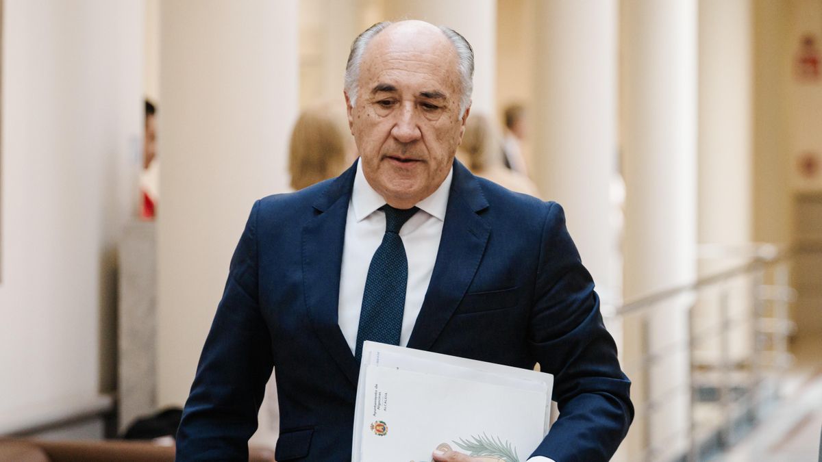 La Fiscalía del Tribunal Supremo archiva la denuncia del PSOE contra el alcalde de Algeciras por «malversación y acoso»