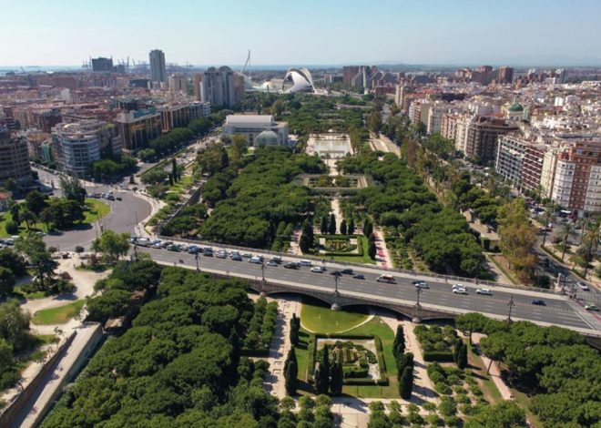 El Ayuntamiento reconoce que Catalá se inventó el aumento de las zonas verdes de València en una nota oficial