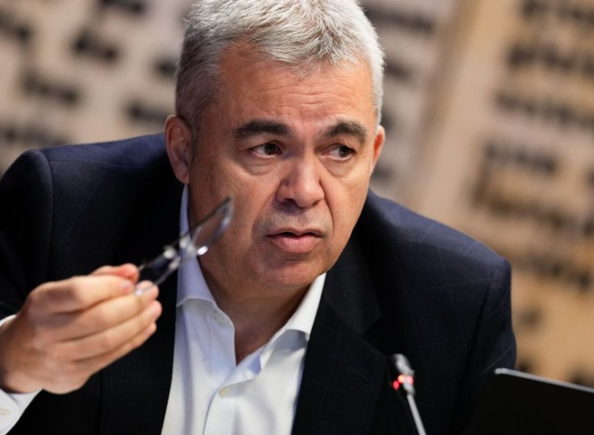 Santos Cerdán apremia a la UCO a que entregue el informe sobre su patrimonio que el juez encargó hace siete meses