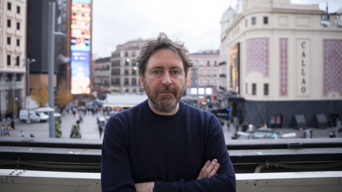 Daniel Sánchez Arévalo reivindica el poder de unión de la música y el folclore en ‘Rondallas’