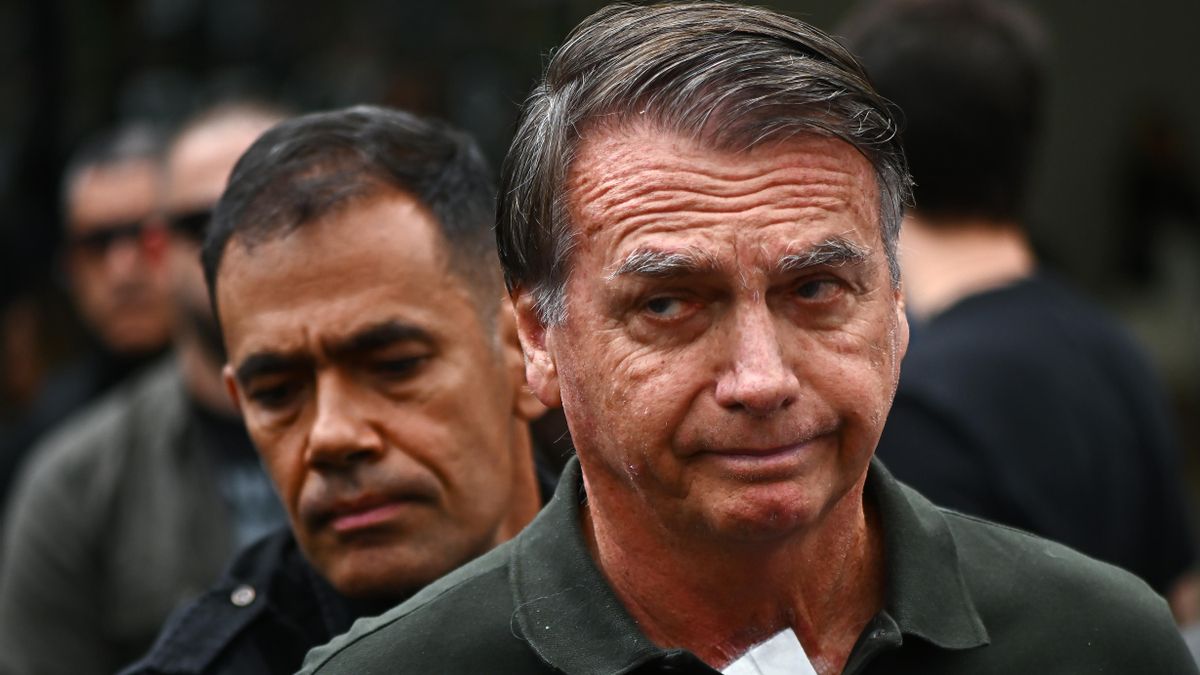 ‘El Quijote’ o ‘Guerra y Paz’ de Tolstói: Bolsonaro quiere reducir su pena a prisión en Brasil a través de la lectura