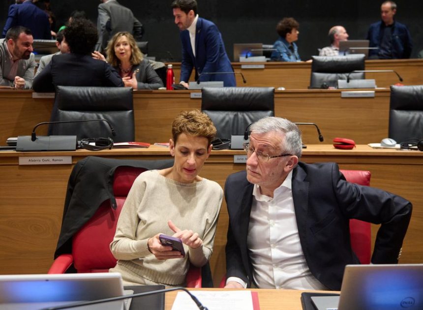 Crisis de Gobierno en Navarra: Chivite relevará al vicepresidente Taberna y a la consejera López