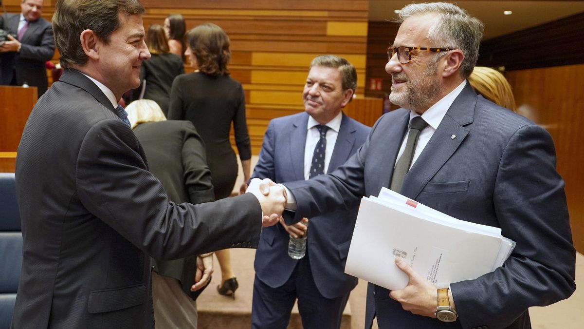 Las leyes y deudas históricas que se han quedado a medias en Castilla y León: despoblación, violencia machista y LGTBIQ+