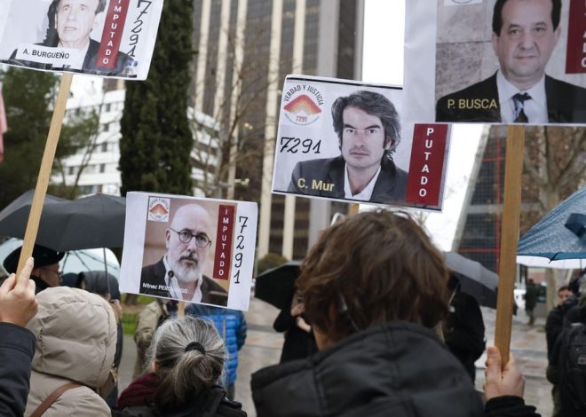 Carlos Mur niega ser el autor de los protocolos de las residencias del gobierno de Ayuso y apunta a su sucesor