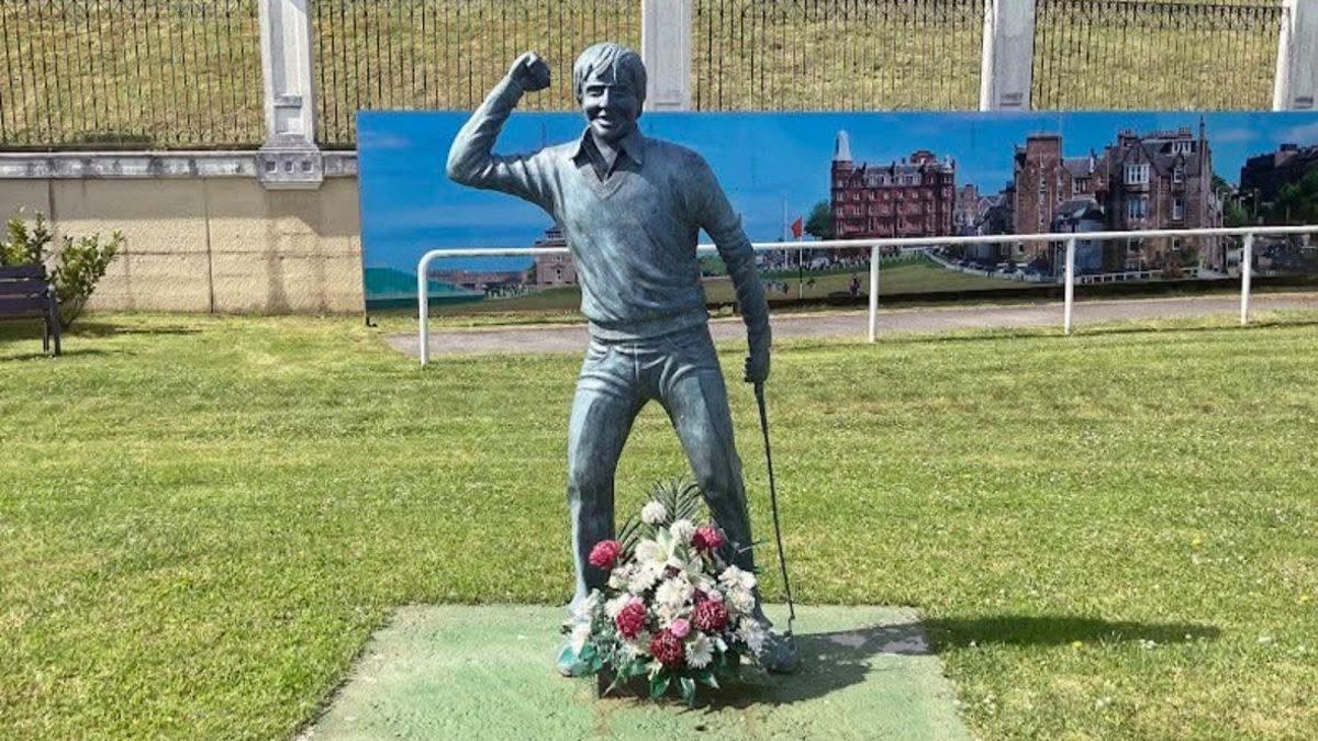 La Guardia Civil recupera la estatua robada de Severiano Ballesteros