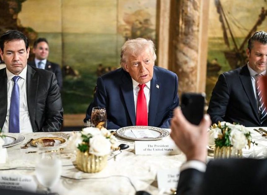 Trump amenaza a Irán tras la represión de las protestas: «Estamos listos para la acción»