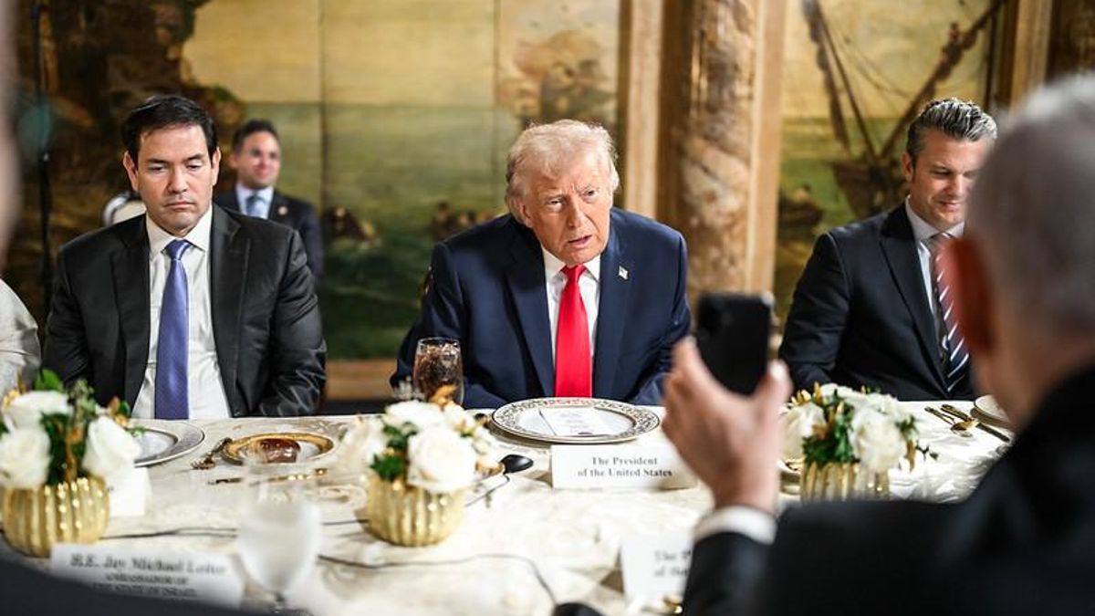Trump amenaza a Irán tras la represión de las protestas: «Estamos listos para la acción»