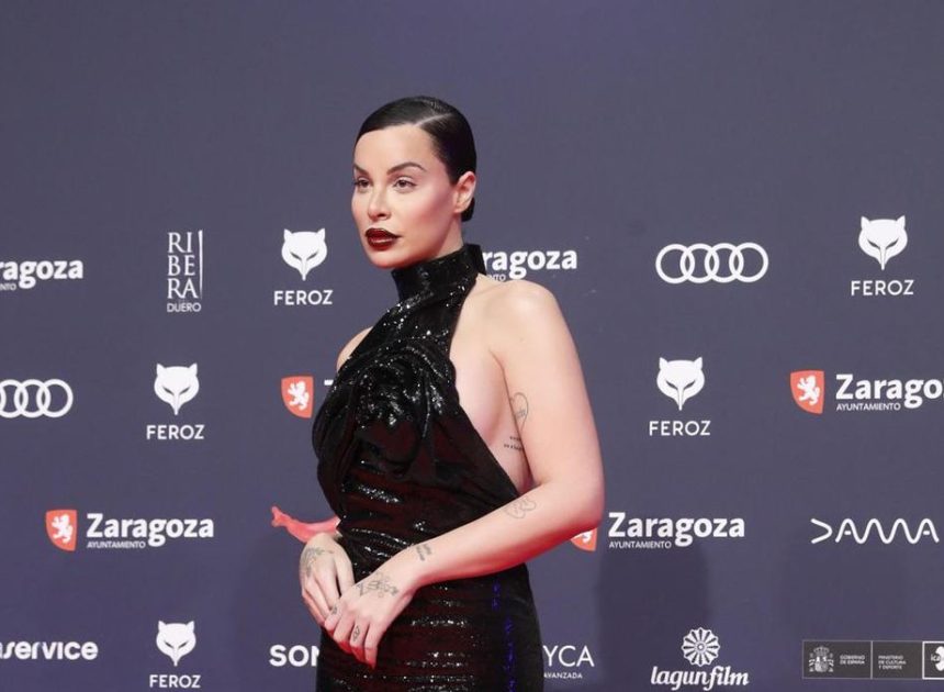 Cuatro meses de cárcel y libertad vigilada para el productor Pérez Santana por la agresión sexual a Jedet en los Feroz