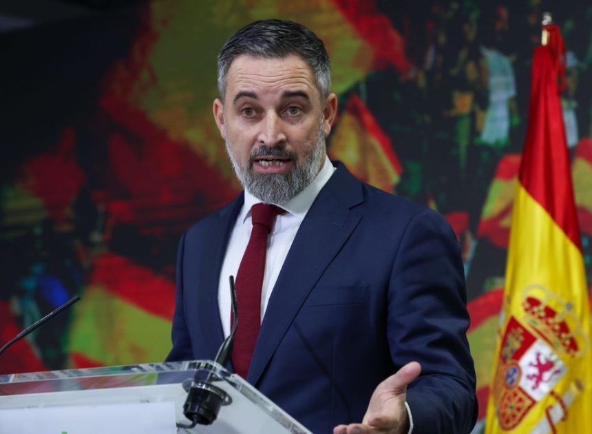 La extrema derecha usa el accidente de Córdoba para cargar contra el Gobierno