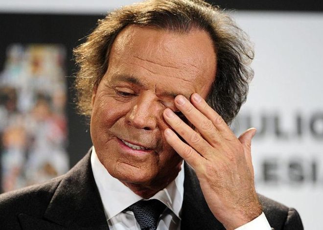 Julio Iglesias intenta desacreditar las acusaciones contra él al señalar a dos mujeres como las supuestas denunciantes protegidas por la Fiscalía