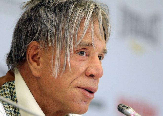 Mickey Rourke lanza una campaña para evitar ser desahuciado de su casa