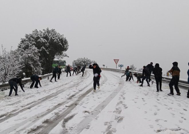 FOTOS | La nieve cubre calles y carreteras de España: las imágenes del temporal por el paso de la borrasca Kristin