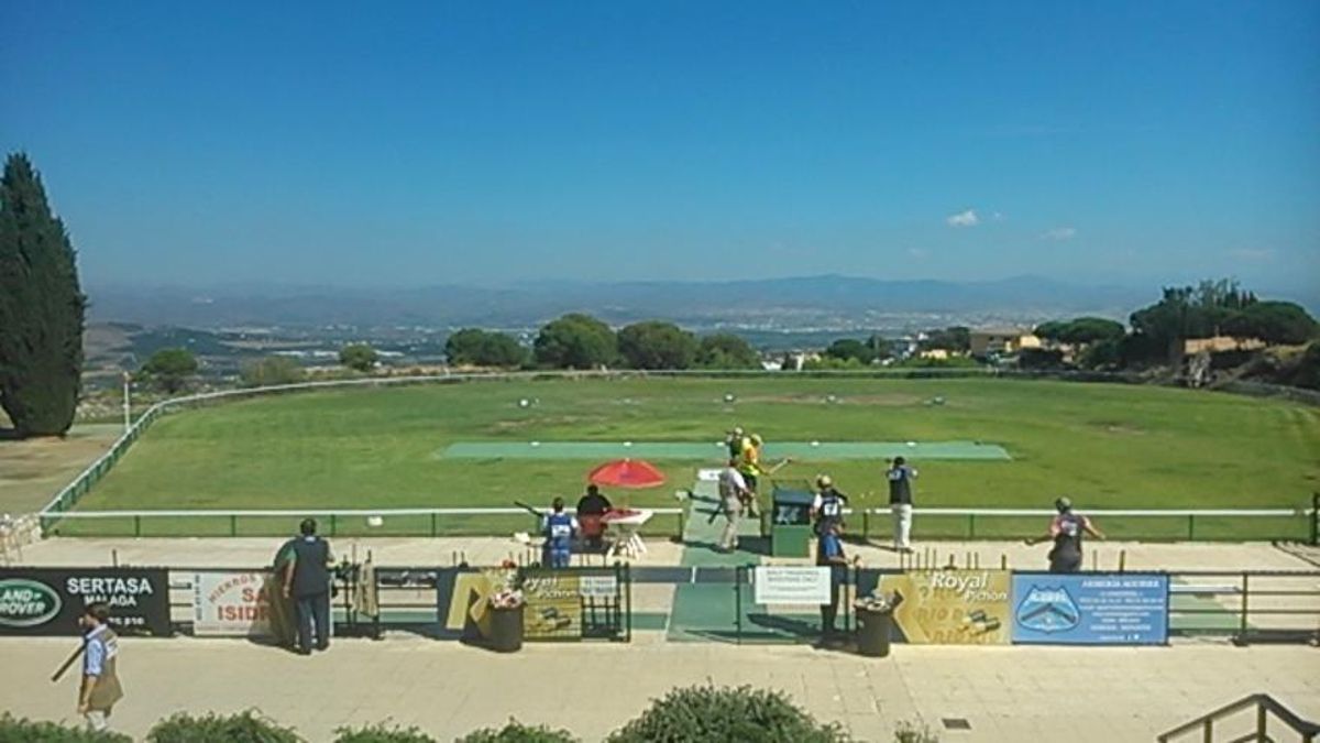 Medidores contra disparos: la batalla de los vecinos de una urbanización de Málaga contra el ruido del club de tiro