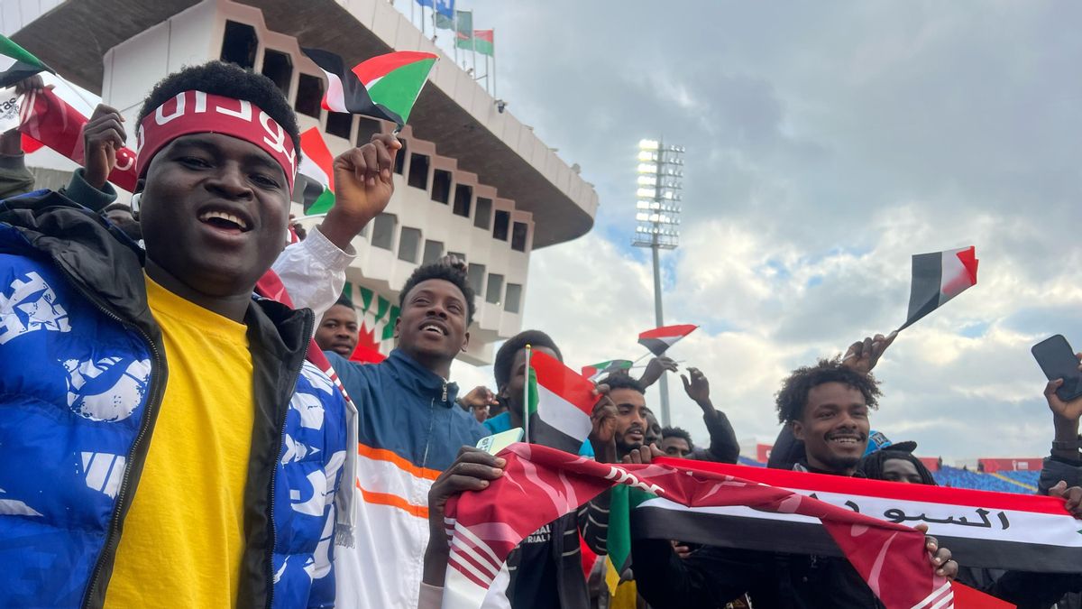 La Copa África de fútbol evidencia la precariedad de migrantes y jóvenes en Marruecos: «Todo el mundo quiere irse»