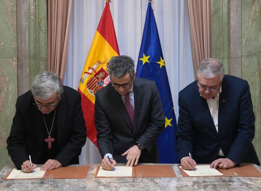 El Vaticano forzó a los obispos españoles a cerrar el acuerdo con el Gobierno para reparar a las víctimas de la pederastia