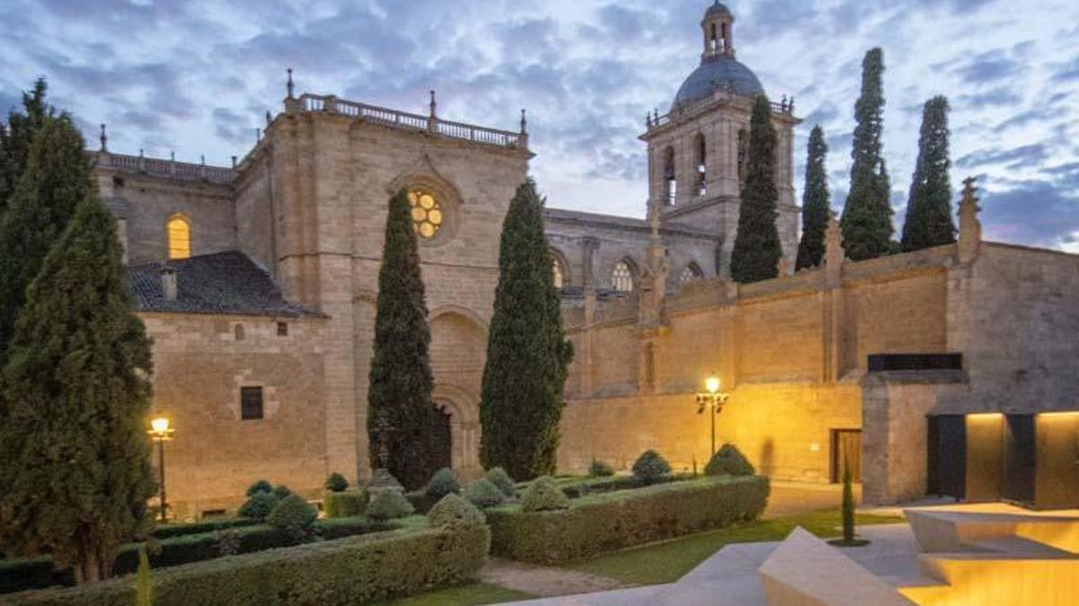 Llena de historia y rodeada por una muralla con forma de estrella: así es la ciudad con el carnaval más antiguo de España