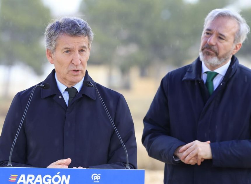 Feijóo insiste en el bulo y acusa Sánchez de buscar «incrementar el censo» por la regularización de migrantes