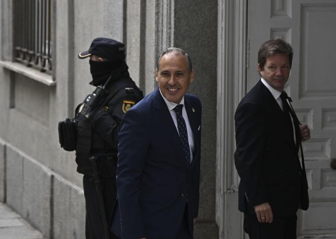 Juristas progresistas presentan una queja ante el Colegio de Abogados de Madrid por su “sumisión” a Ayuso