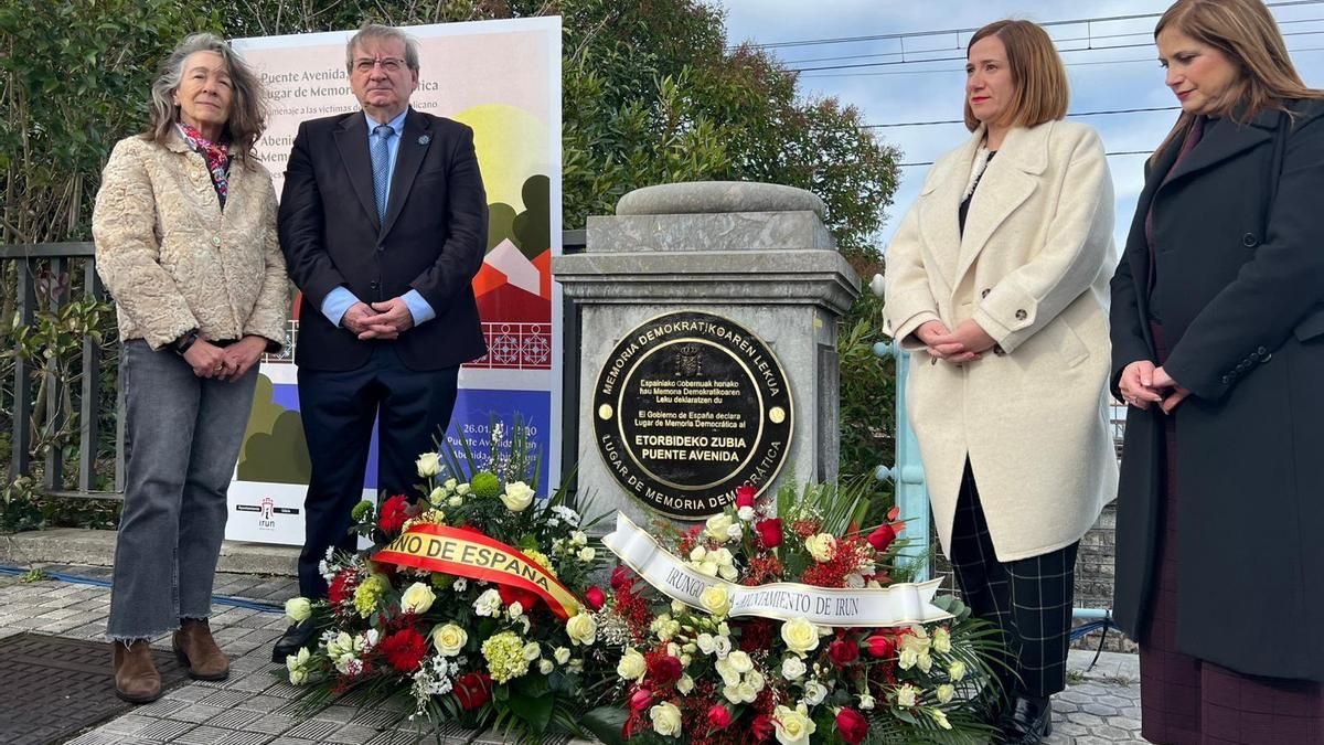 El puente fronterizo de Irún ya es «lugar de memoria»: “No es sólo un homenaje al pasado, sino una lección para el futuro”
