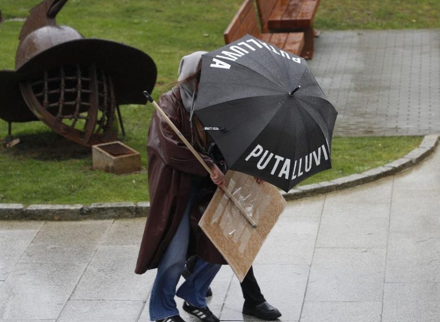 Este jueves regresa la lluvia y la nieve, con aviso amarillo incluido, a la Comunidad de Madrid