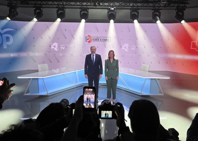 Alegría tilda a Azcón de «palmero del odio» y el candidato del PP la acusa de «humillarse ante los independentistas»