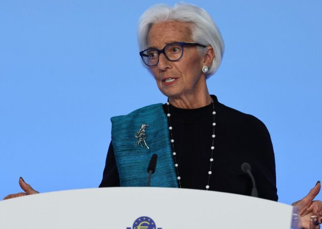 La presidenta del BCE, Christine Lagarde, cobra 726.000 euros al año, un 55,8% más que su sueldo oficial