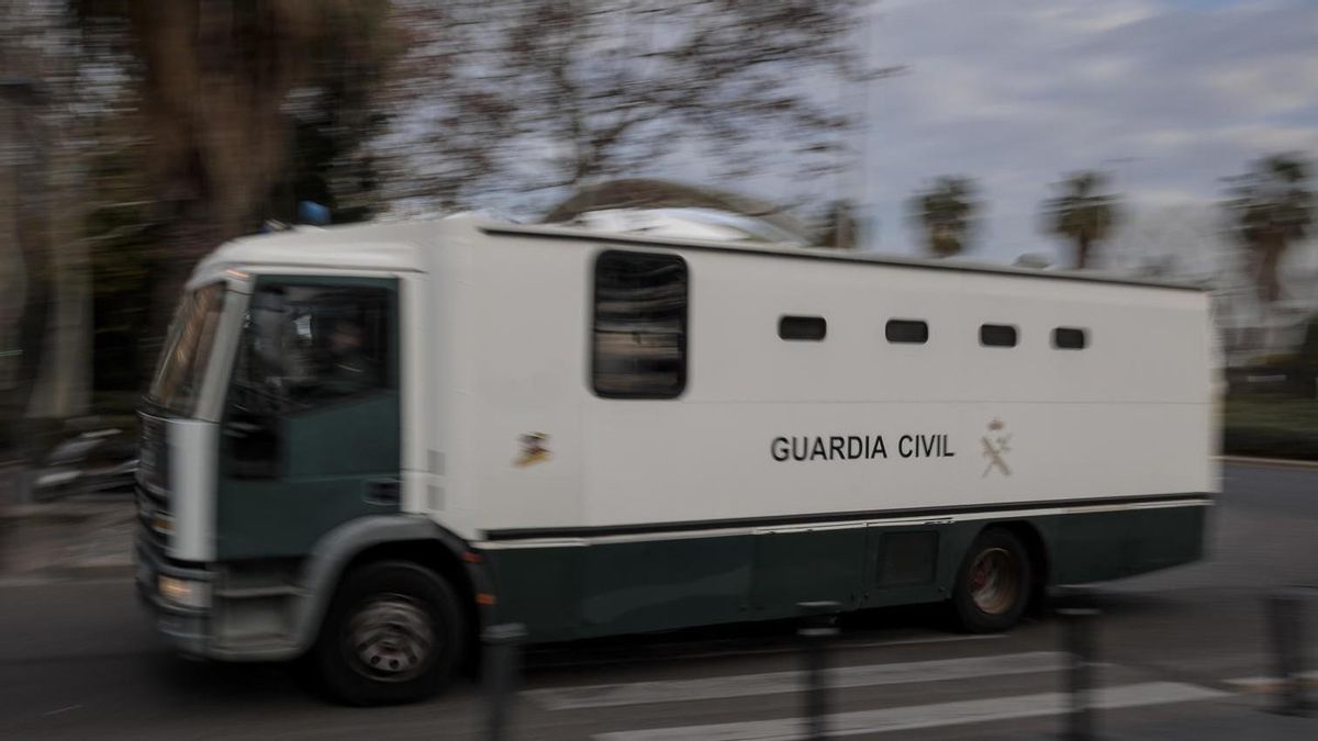 Un hombre confiesa haber matado a un niño de 13 años después de entregarse a la Guardia Civil en Sueca