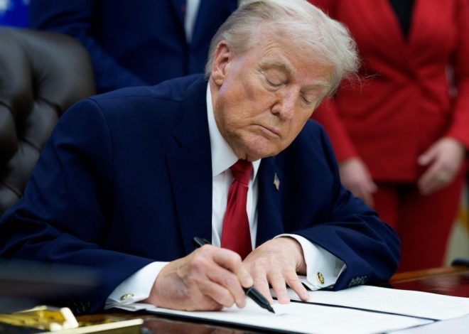 Trump se denuncia a sí mismo: reclama 10.000 millones al Tesoro y la Seguridad Social por una filtración de información fiscal