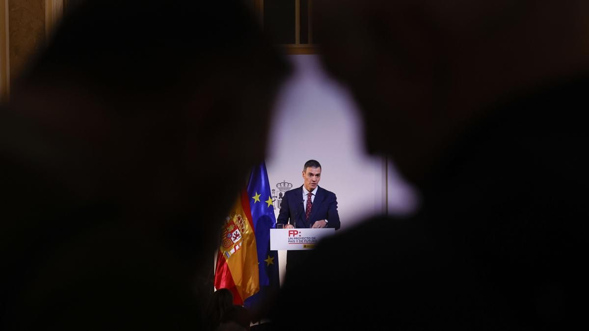 Sánchez explica en The New York Times por qué Occidente necesita migrantes: «Hay que elegir entre sociedades cerradas y pobres, o abiertas y prósperas”