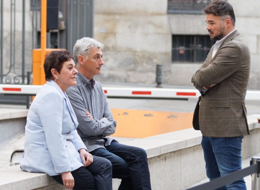 Otegi dice ‘no’ a una hipotética lista unitaria de Rufián, pero insiste en candidaturas con el PNV para las generales