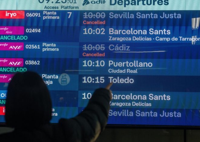 Transportes y los sindicatos de Adif y Renfe siguen sin llegar a acuerdo y se mantiene la huelga