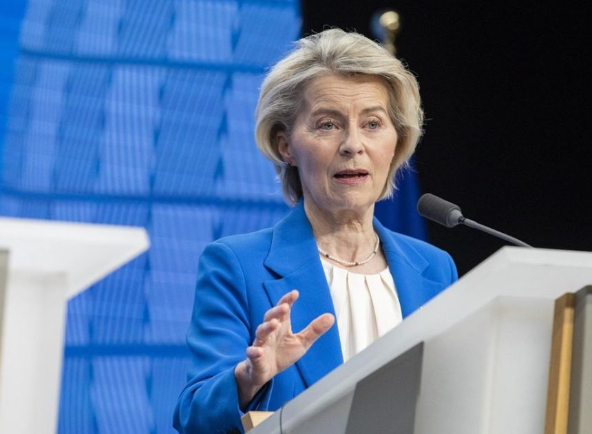 Bruselas pone en duda la propuesta de Sánchez de responsabilizar a los CEO de las redes sociales por la difusión de contenidos ilícitos