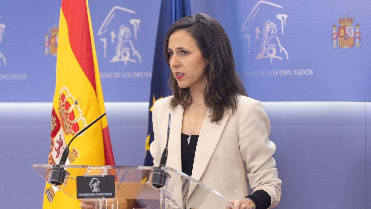 Ione Belarra contesta a Vito Quiles: «La gente tiene derecho a saber cuánto cobras y para quién trabajas»