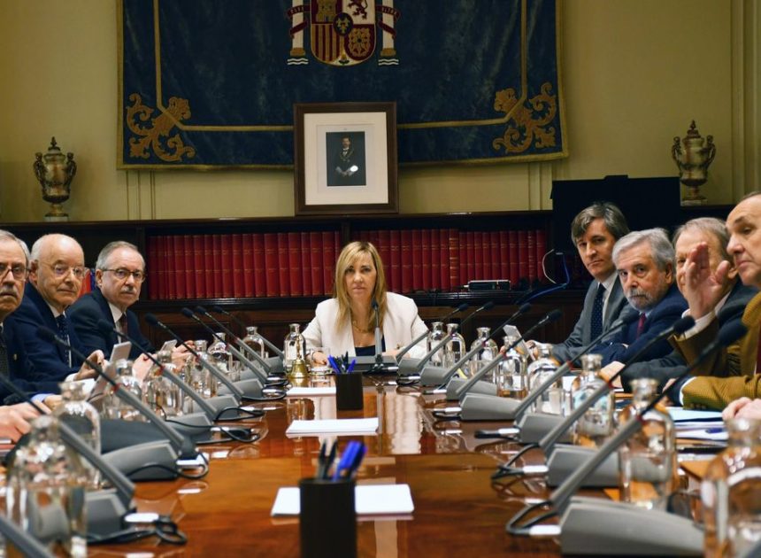 Uno de los vocales de Sumar certifica su pacto con la derecha para ganar posiciones en el Poder Judicial