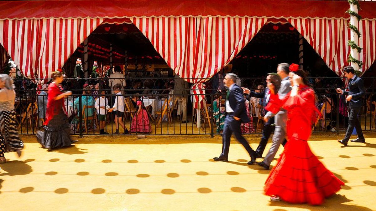 Madrilucía o cómo se pervierte la identidad de las ciudades: “No podemos empaquetar la idiosincrasia como un souvenir”