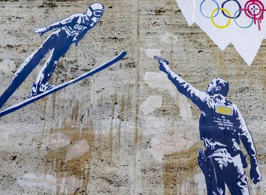 Trump llama «auténtico perdedor» al esquiador Hunter Hess por sus críticas al ICE y dice que no debería estar en el equipo olímpico