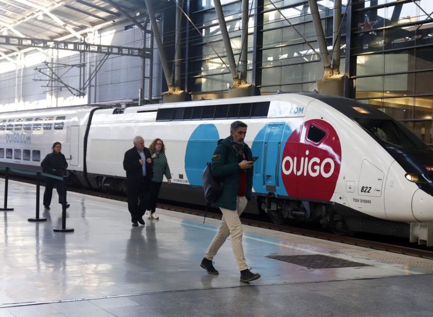 Renfe, Ouigo e Iryo anulan más de 330 trenes de alta velocidad por la huelga del ferrocarril